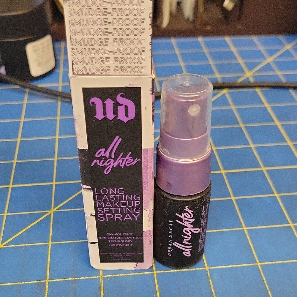 Urban Decay All Nighter Makeup Setting Spray New In Box 15ml